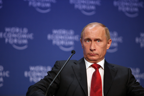 Le Kremlin exhorte l’Allemagne à condamner les manifestations seins nus contre Vladimir Poutine